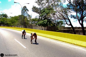 ROLLERS DOWNHILL COTA MIL