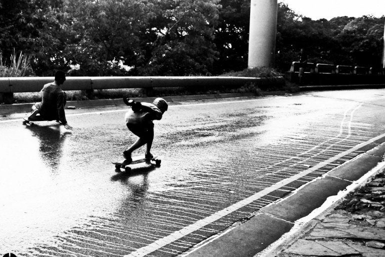 Galeria: Bajo la lluvia en blanco y negro